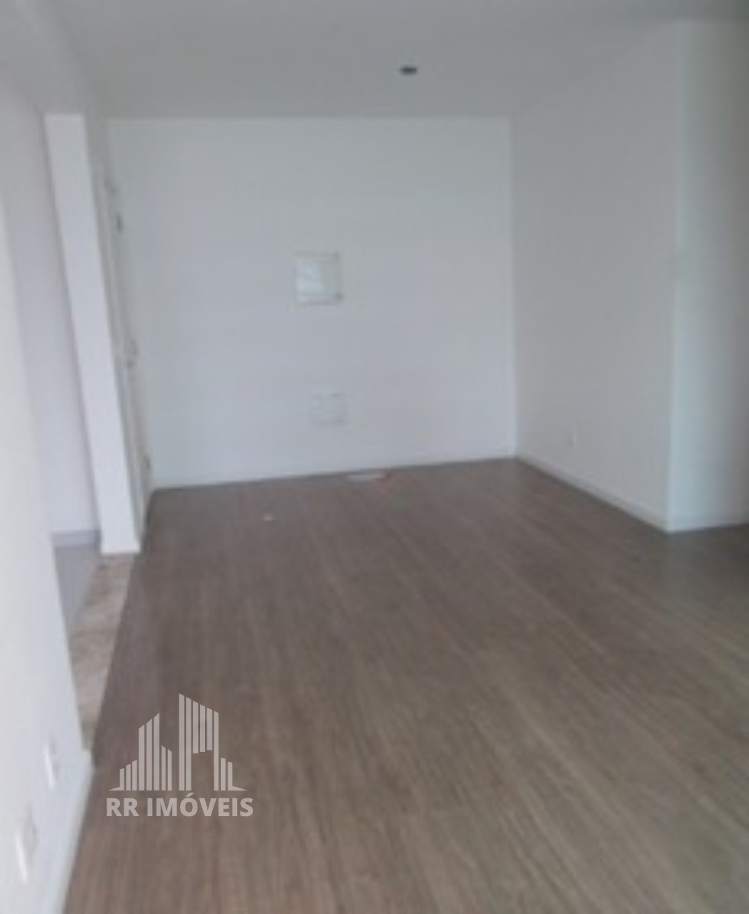 Apartamento à venda com 2 quartos, 64m² - Foto 4