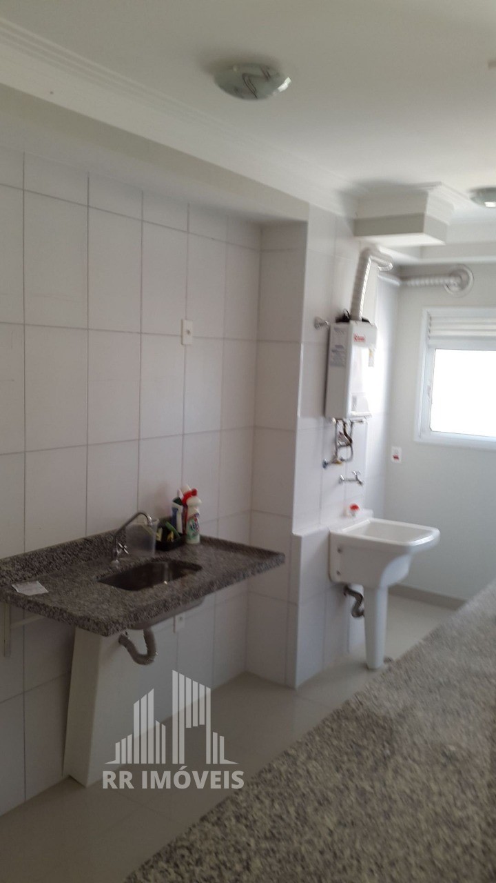 Apartamento à venda com 3 quartos, 68m² - Foto 3