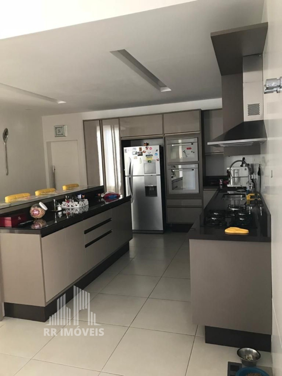 Casa à venda com 5 quartos, 650m² - Foto 7