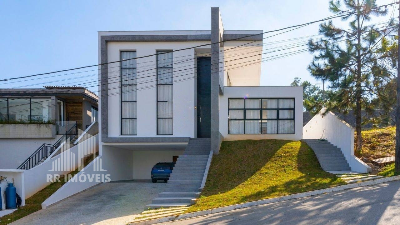 Casa à venda com 4 quartos, 401m² - Foto 1