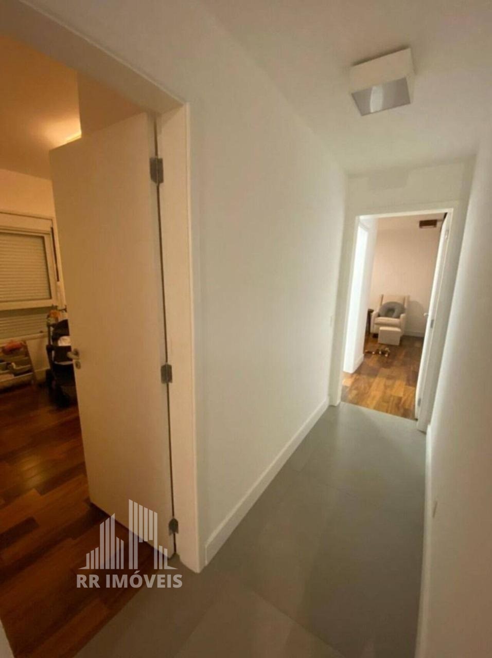 Apartamento à venda com 2 quartos, 155m² - Foto 5