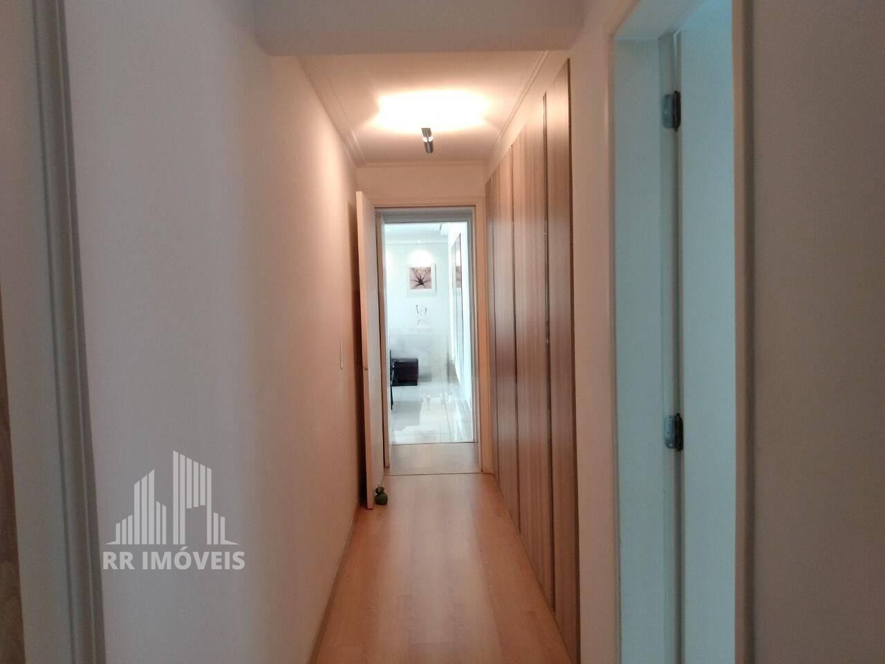 Apartamento à venda com 3 quartos, 196m² - Foto 13