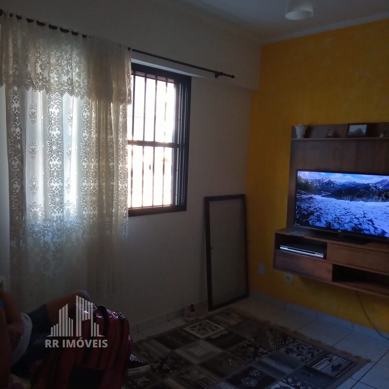 Apartamento à venda com 1 quarto, 50m² - Foto 2