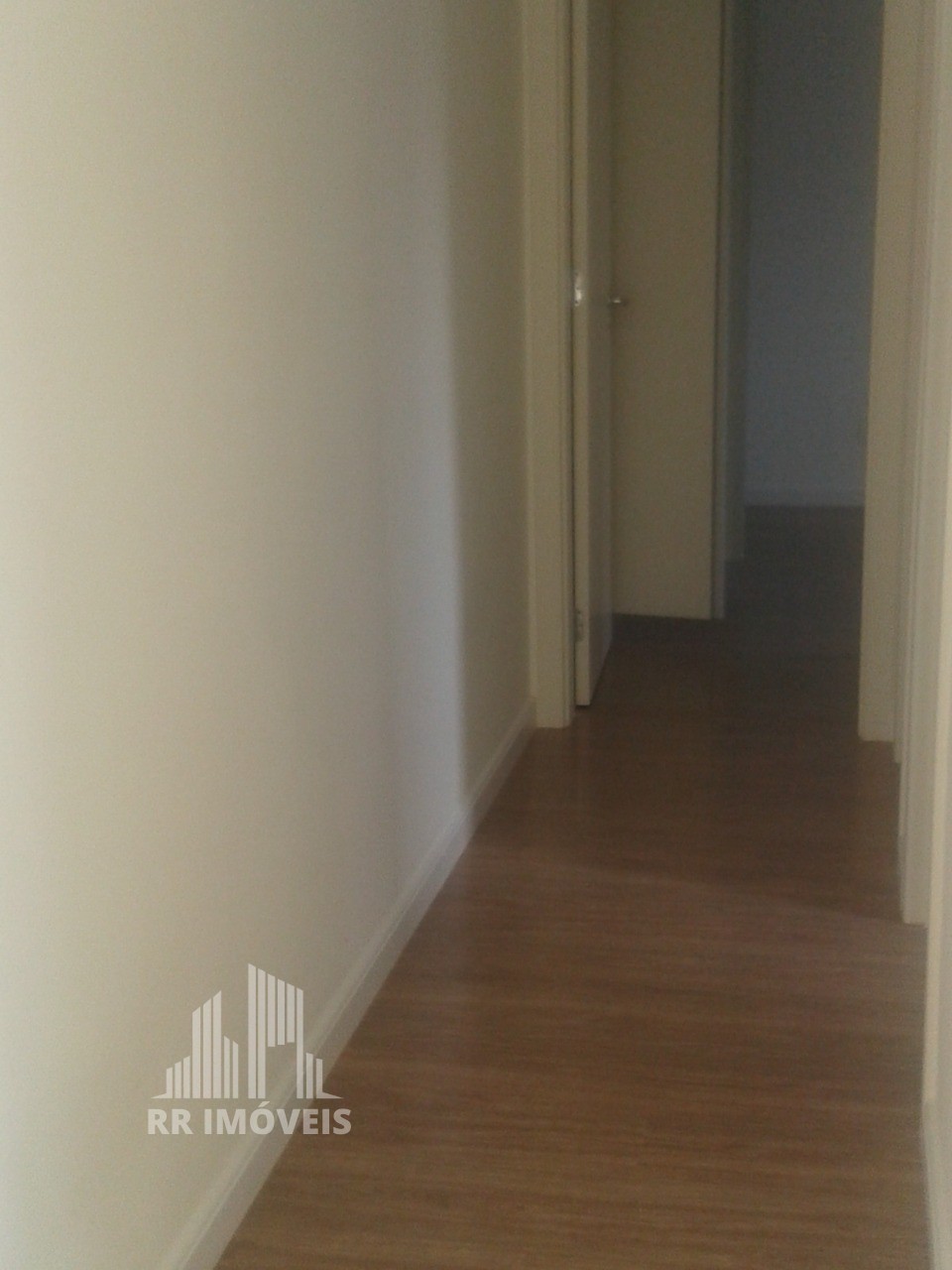 Apartamento à venda com 2 quartos, 64m² - Foto 5