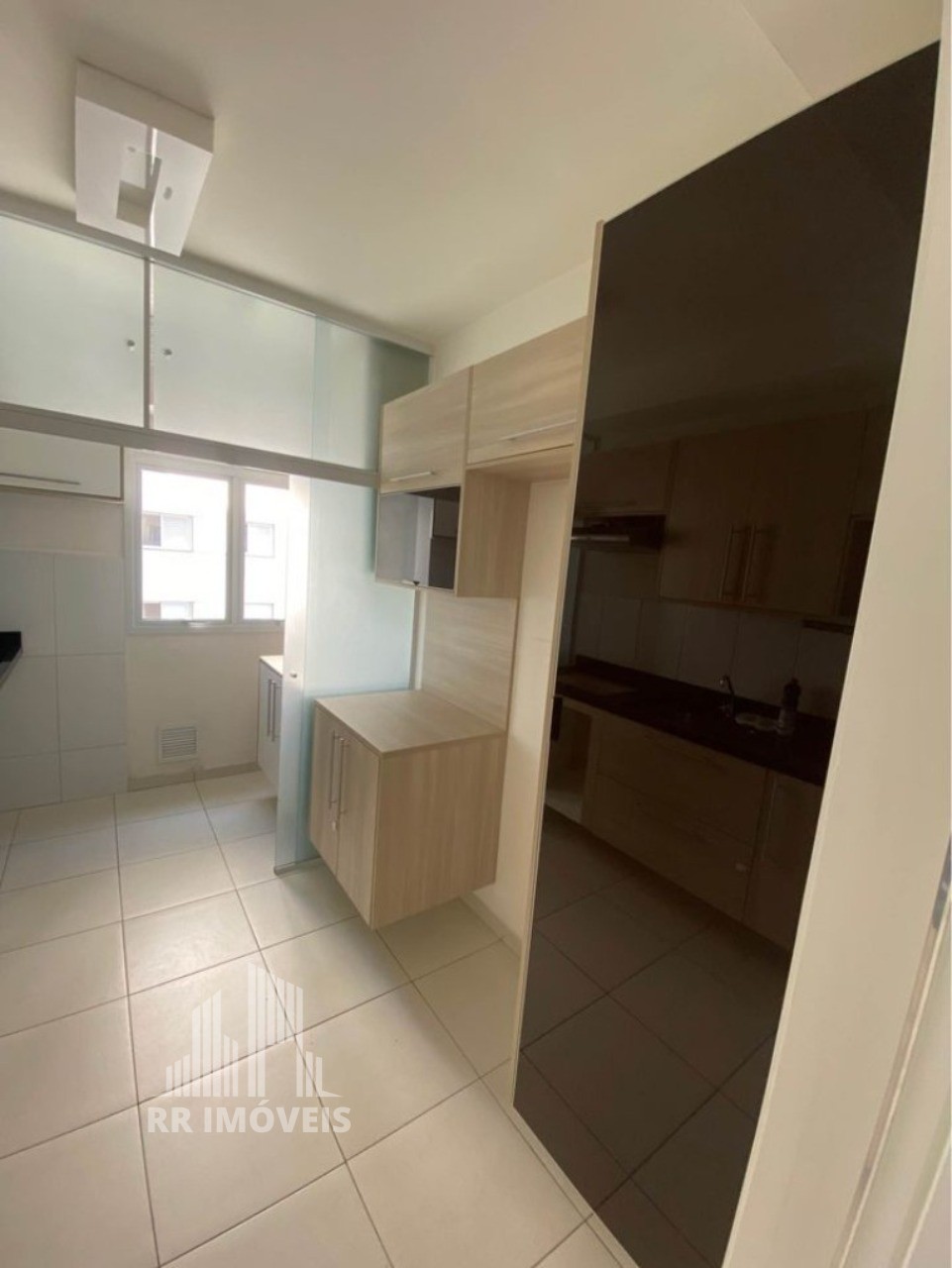 Apartamento à venda com 2 quartos, 82m² - Foto 12