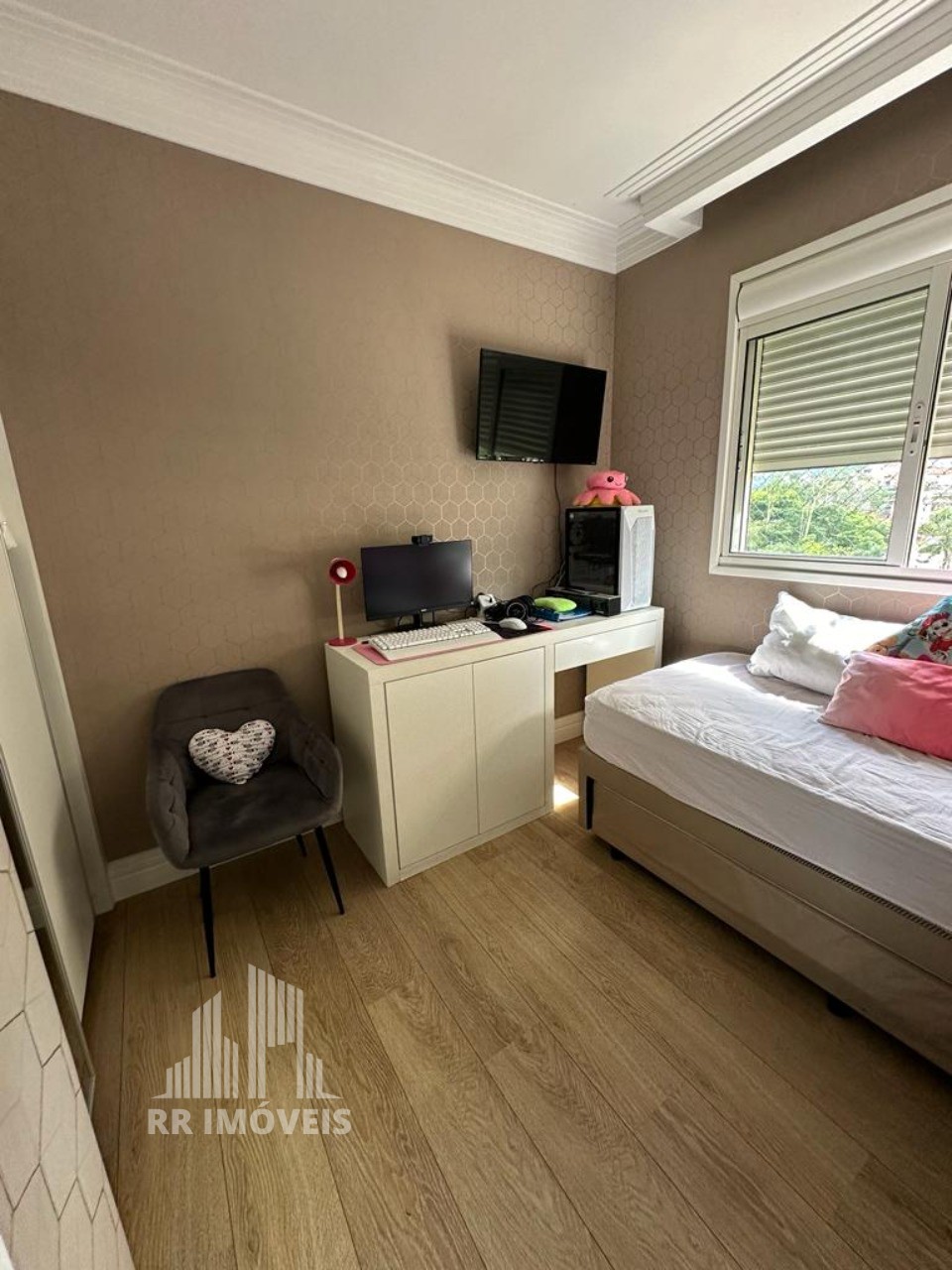 Apartamento à venda com 3 quartos, 115m² - Foto 28