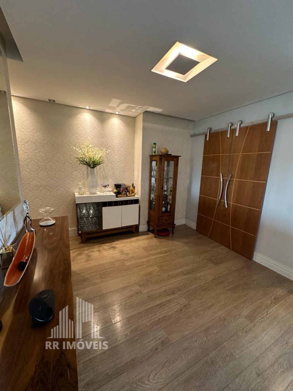 Apartamento à venda com 3 quartos, 115m² - Foto 8