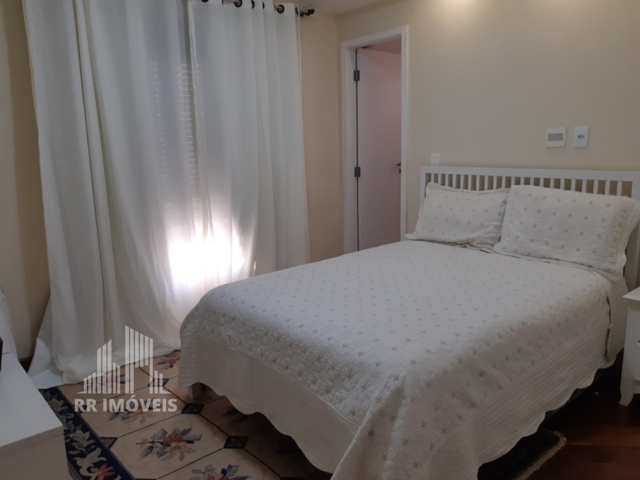 Apartamento à venda com 3 quartos, 98m² - Foto 11