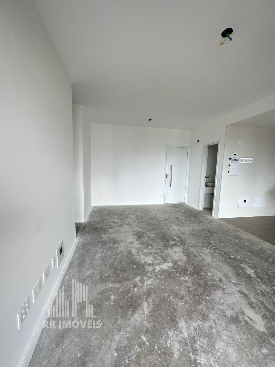 Apartamento à venda com 2 quartos, 95m² - Foto 12