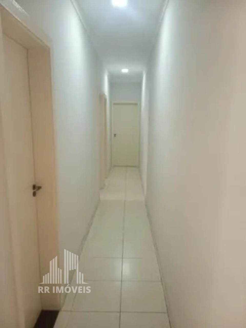 Casa à venda com 3 quartos, 150m² - Foto 5