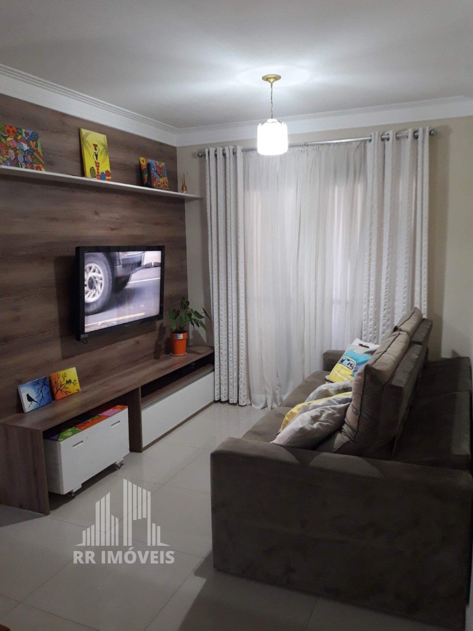 Apartamento à venda com 3 quartos, 80m² - Foto 1