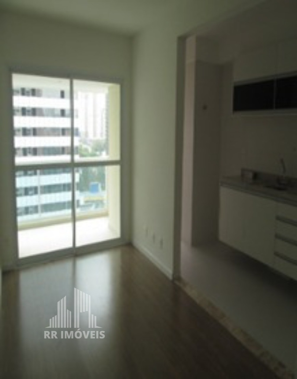 Apartamento à venda com 2 quartos, 64m² - Foto 1