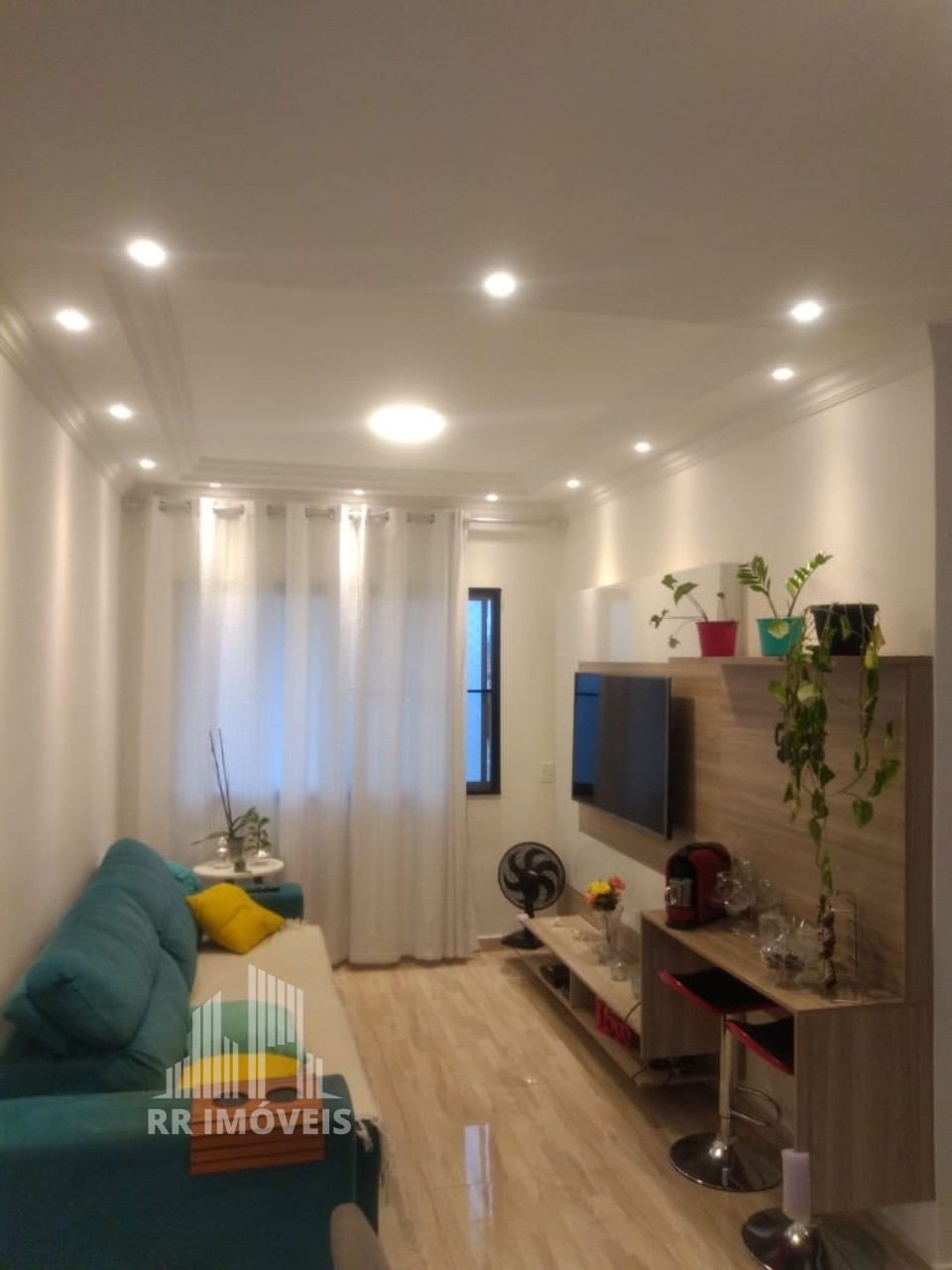 Apartamento à venda com 2 quartos, 53m² - Foto 1