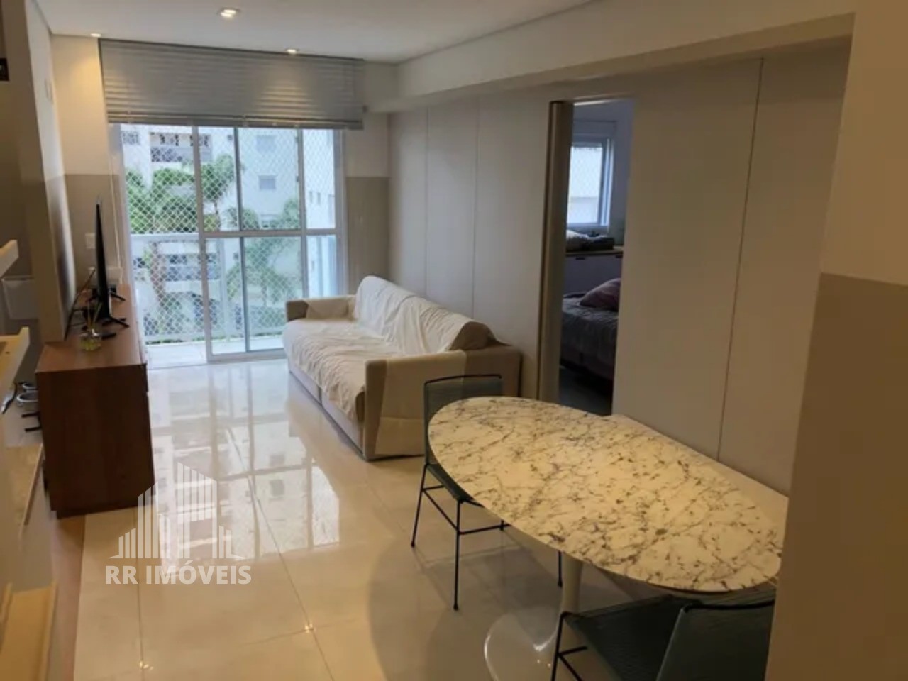 Apartamento à venda com 1 quarto, 56m² - Foto 2