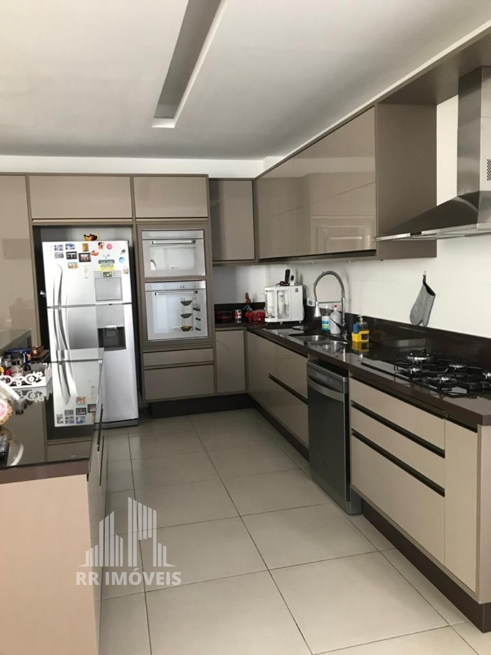 Casa à venda com 5 quartos, 650m² - Foto 6