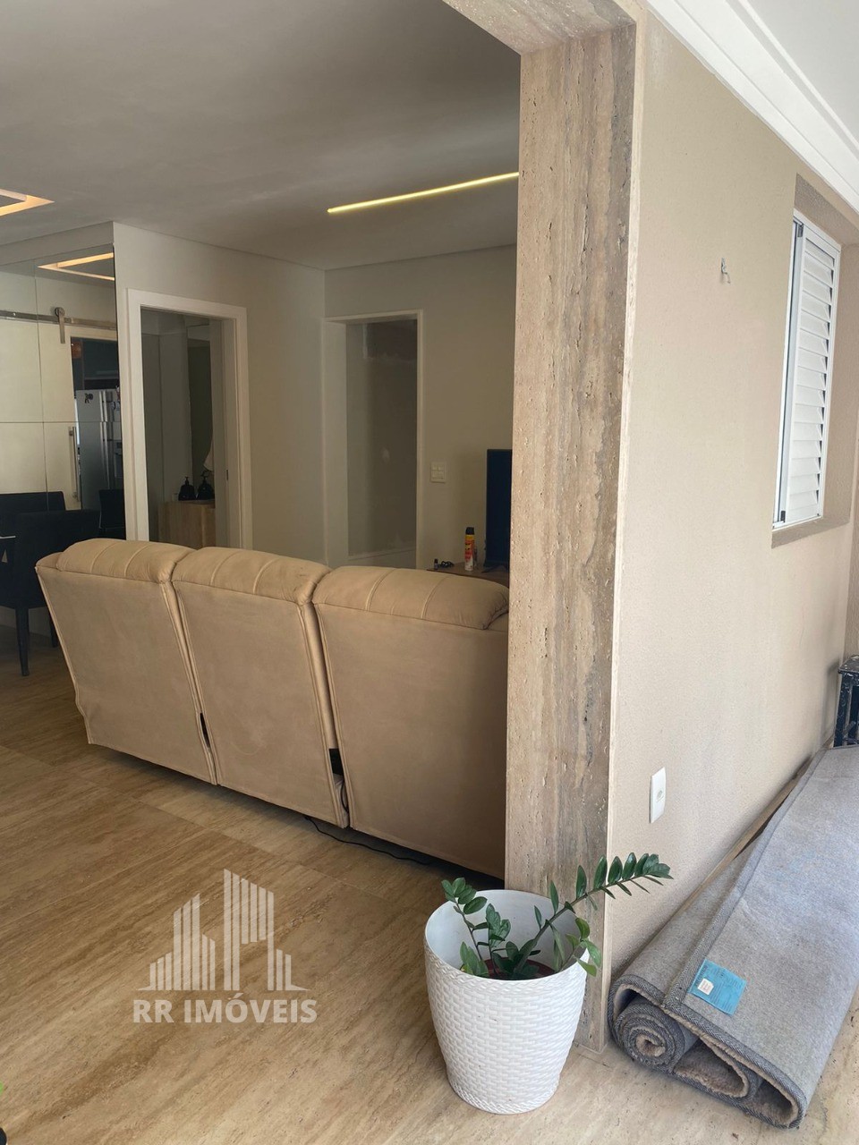 Apartamento à venda com 3 quartos, 105m² - Foto 9