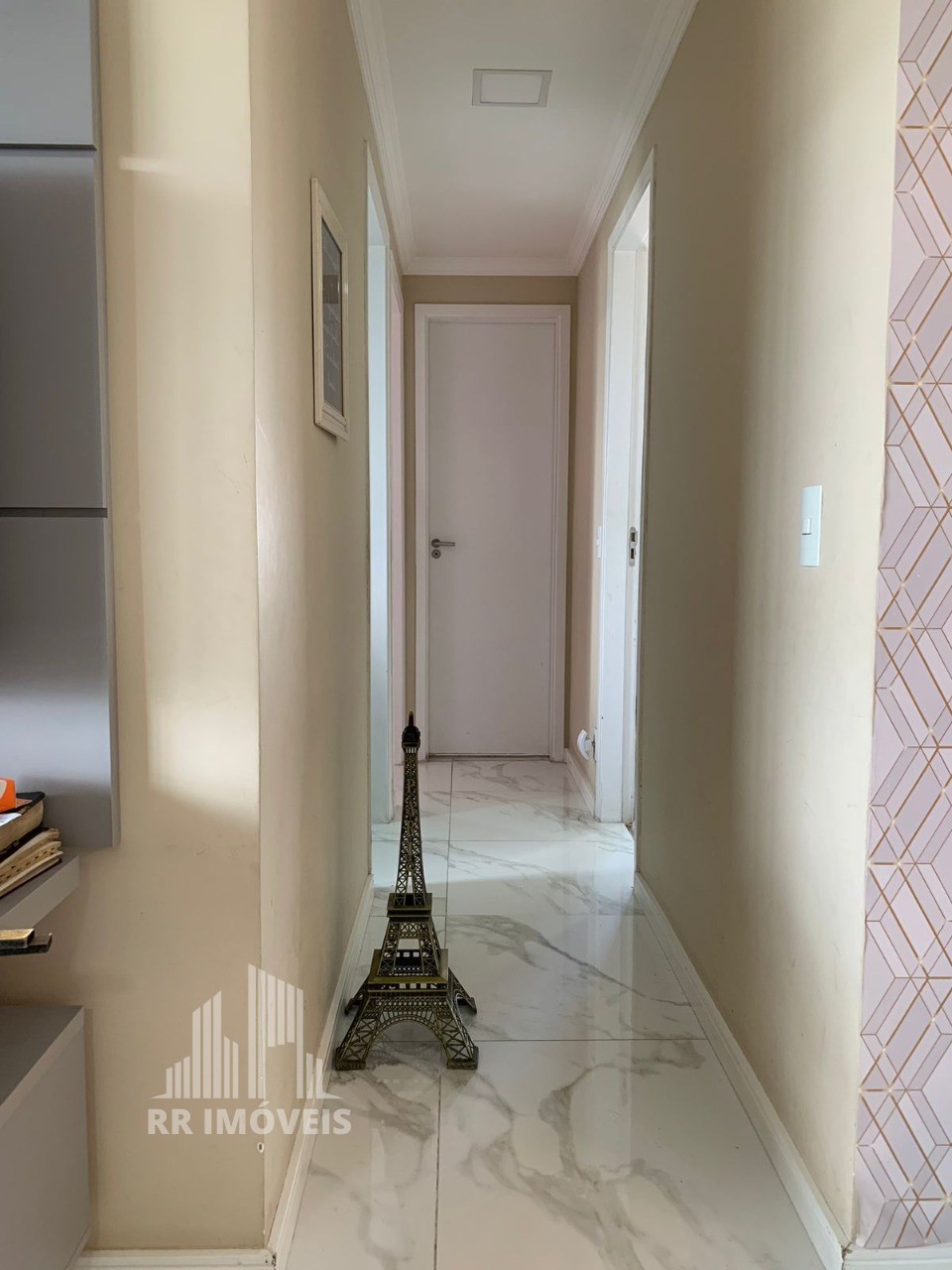 Apartamento à venda com 3 quartos, 76m² - Foto 15