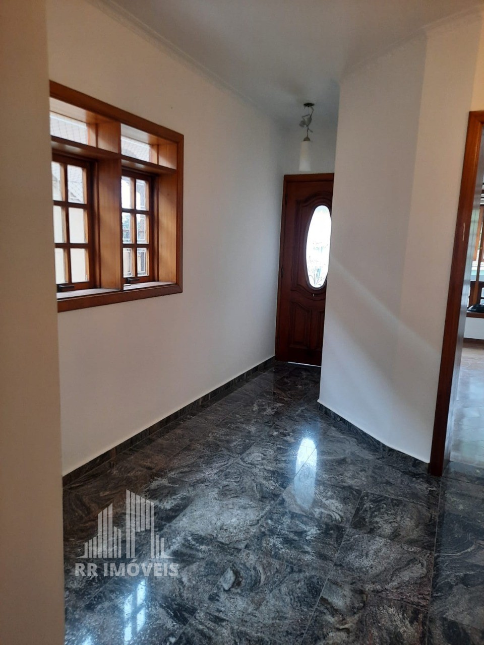 Casa à venda com 3 quartos, 300m² - Foto 21