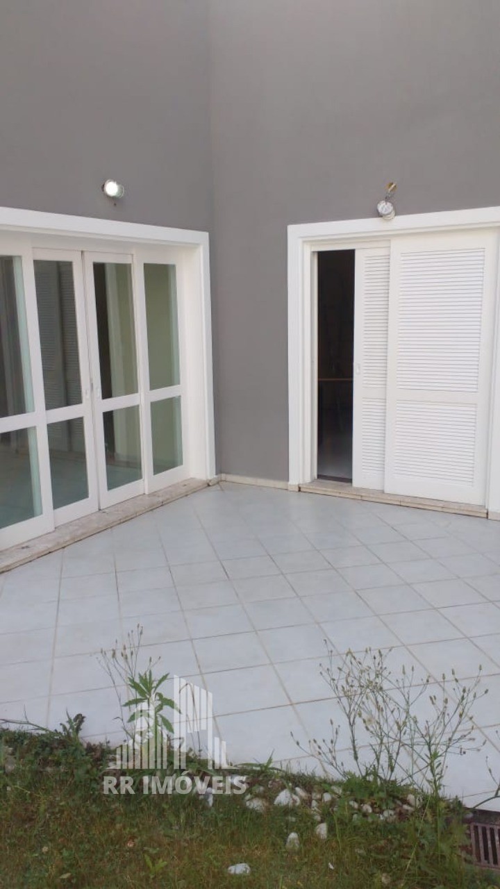 Casa à venda com 4 quartos, 350m² - Foto 21