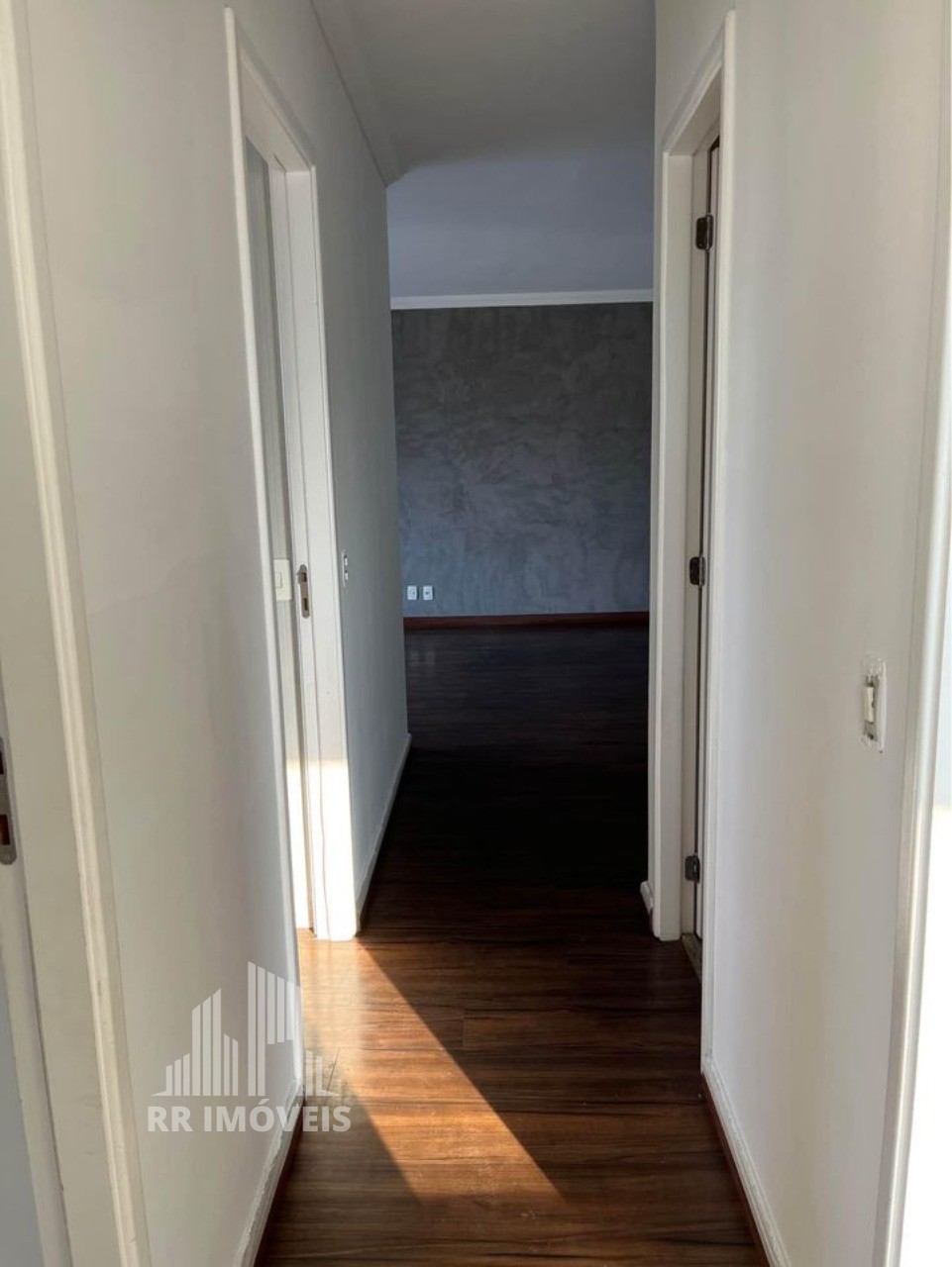 Apartamento à venda com 3 quartos, 110m² - Foto 6