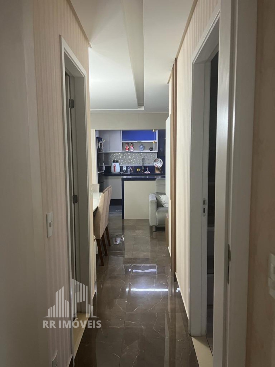 Apartamento à venda com 2 quartos, 60m² - Foto 11