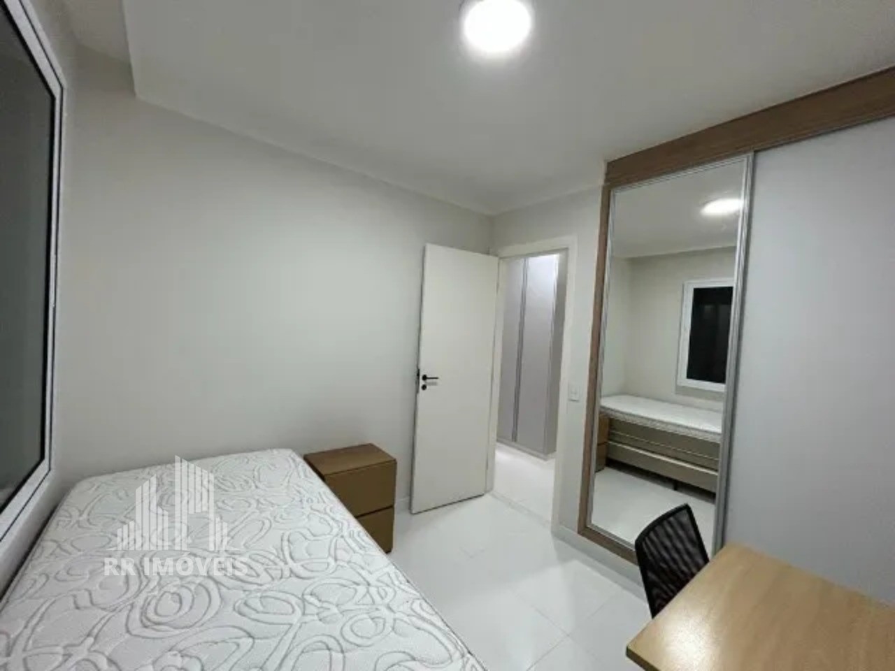 Apartamento à venda com 3 quartos, 84m² - Foto 16