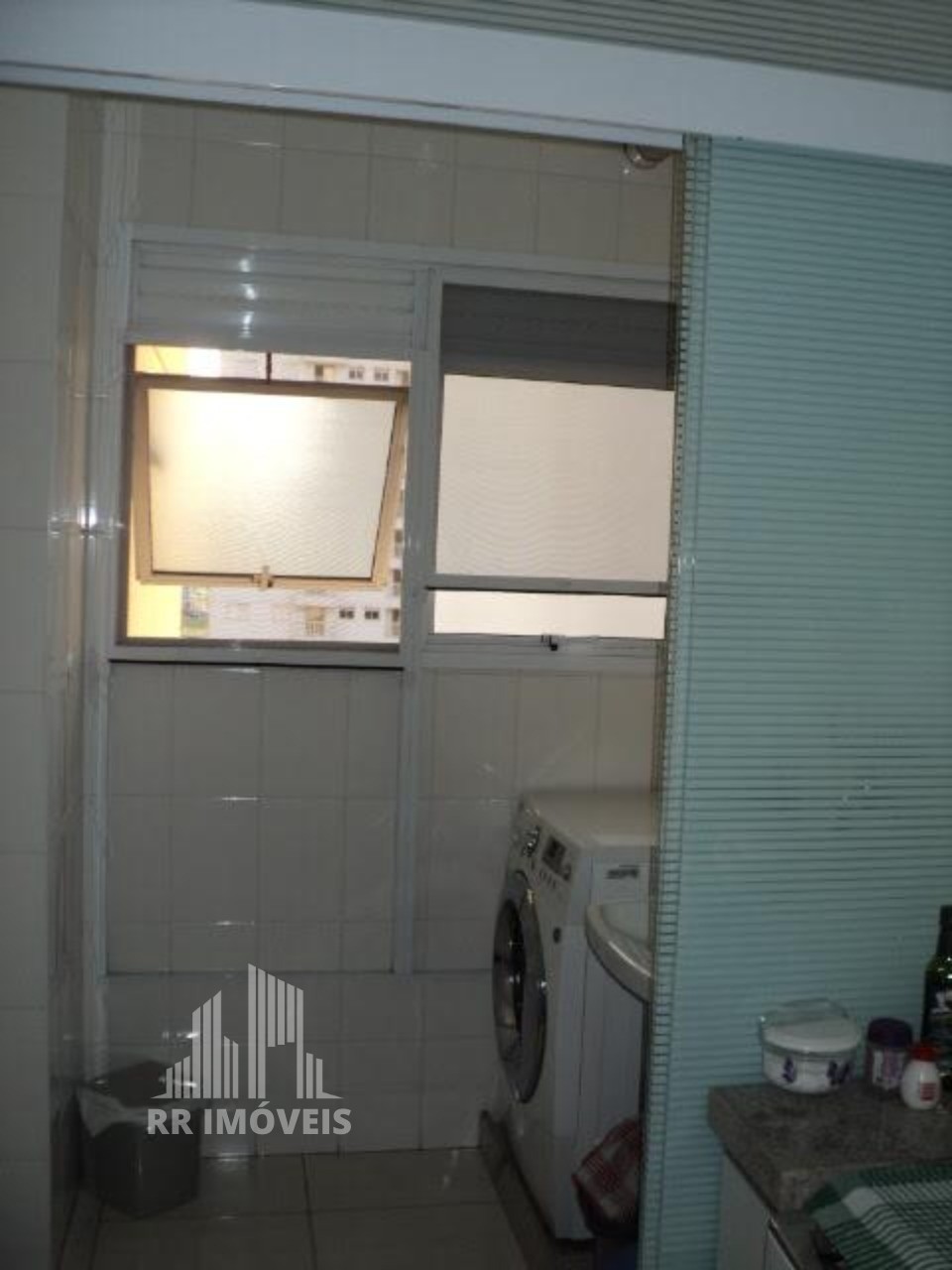 Apartamento à venda com 2 quartos, 79m² - Foto 22