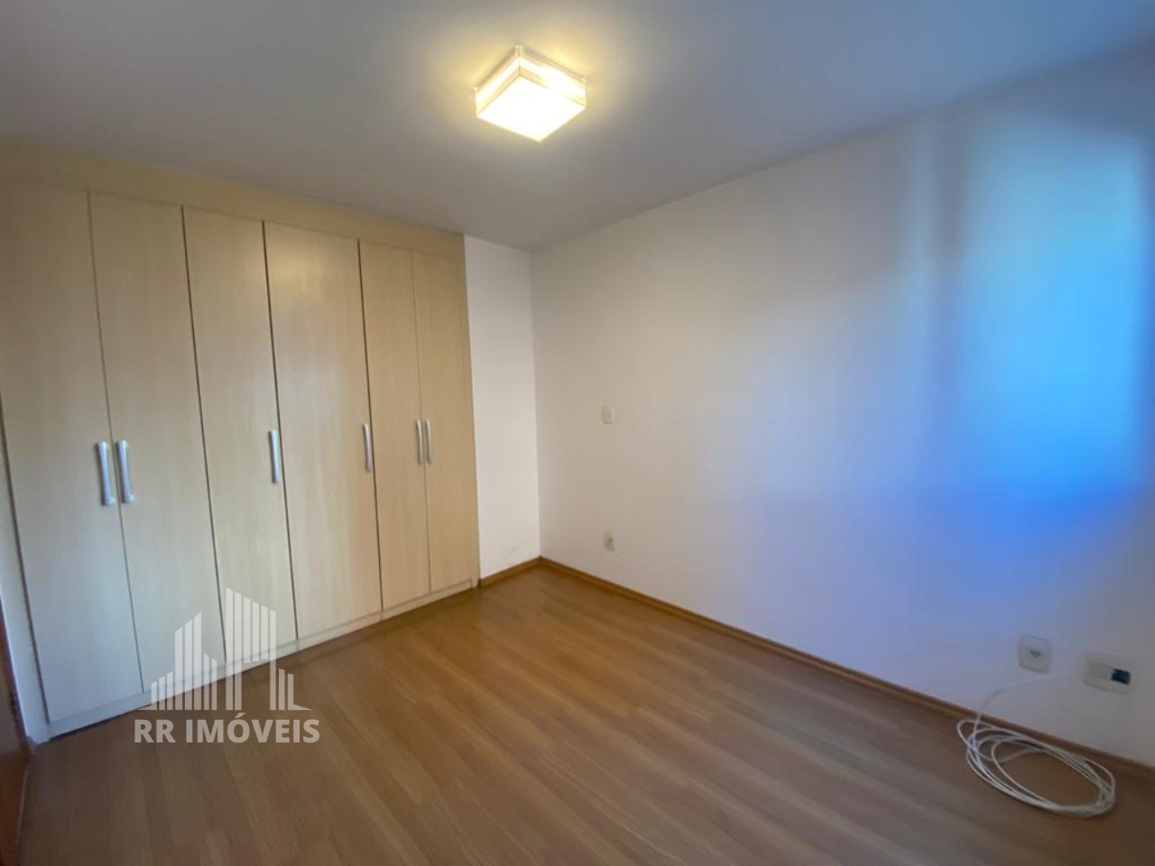 Apartamento à venda com 3 quartos, 89m² - Foto 11