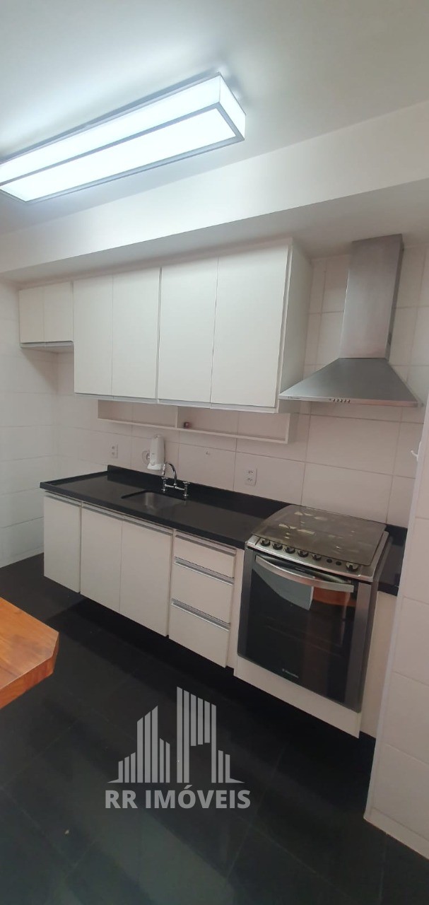 Apartamento à venda com 1 quarto, 80m² - Foto 2