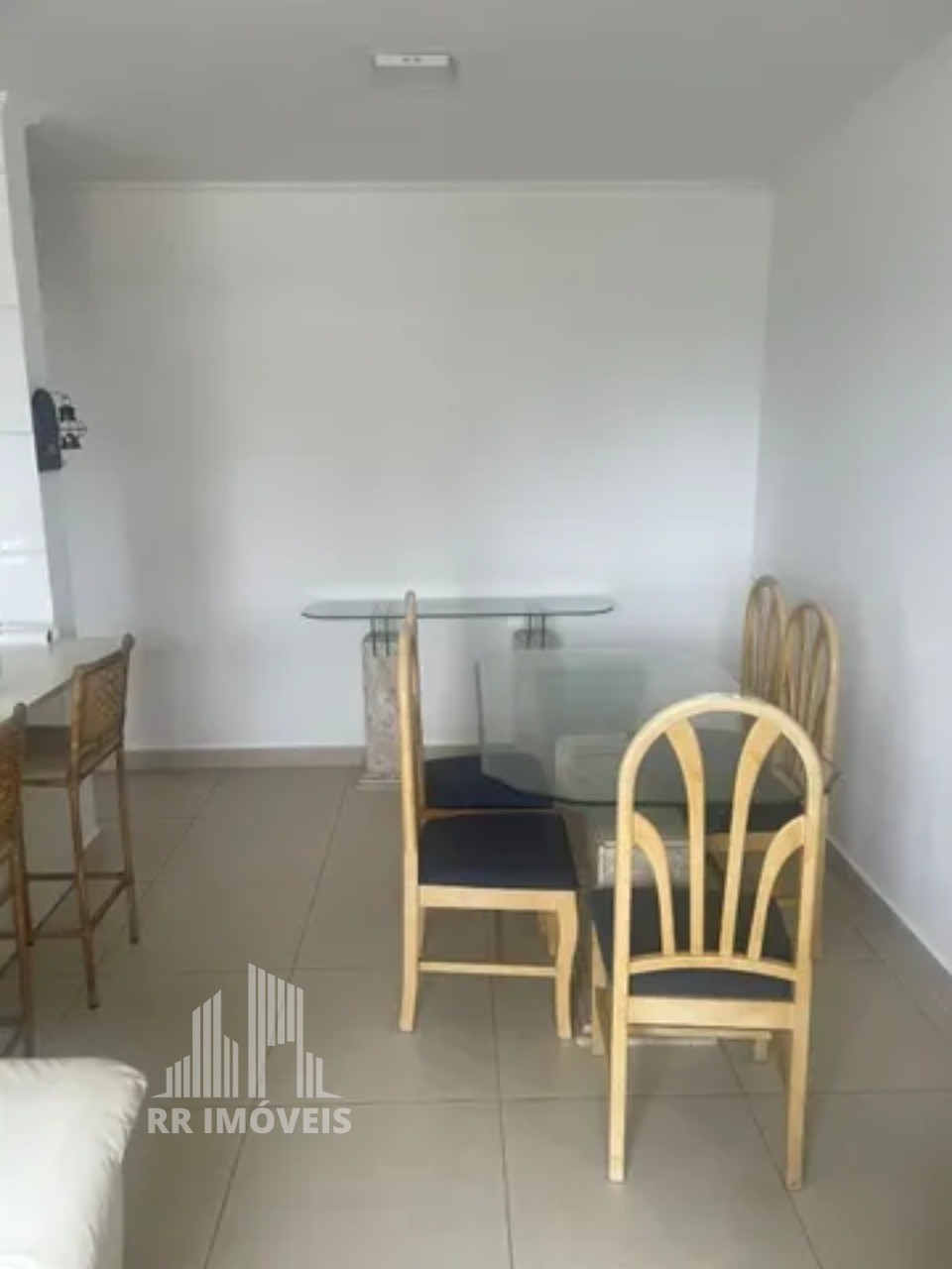 Apartamento à venda com 2 quartos, 59m² - Foto 3