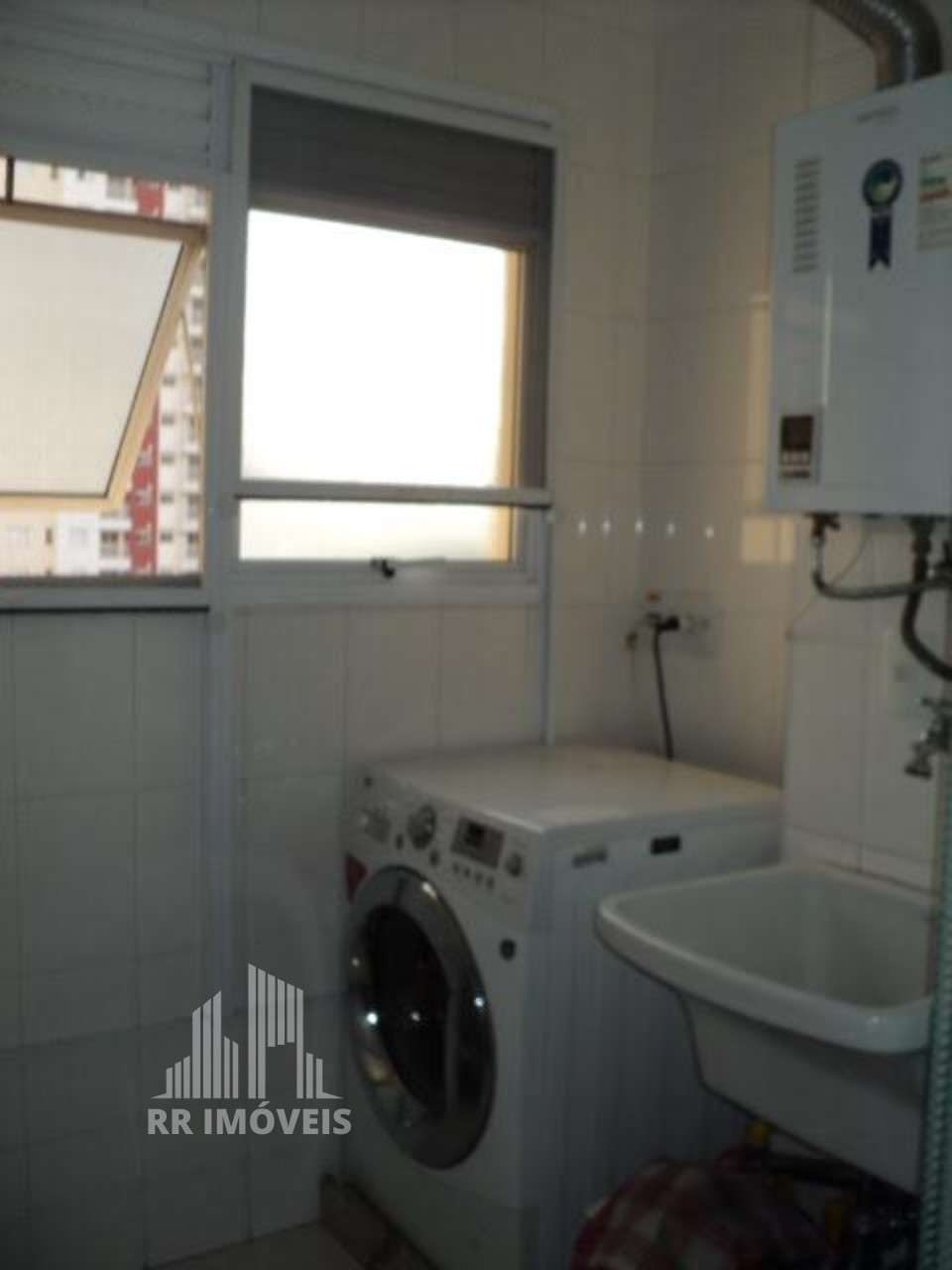 Apartamento à venda com 2 quartos, 79m² - Foto 20