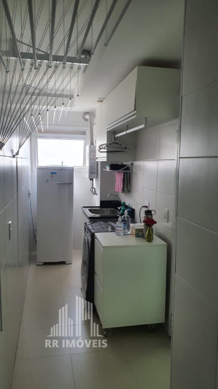 Apartamento à venda com 3 quartos, 107m² - Foto 6