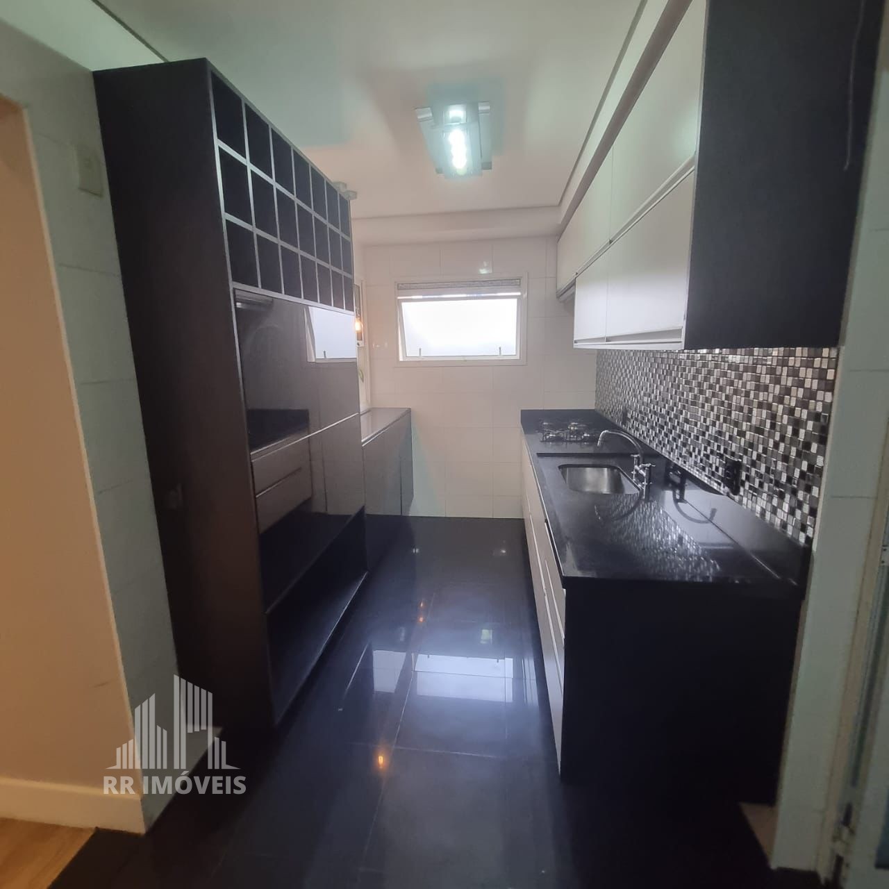 Apartamento à venda com 3 quartos, 107m² - Foto 7