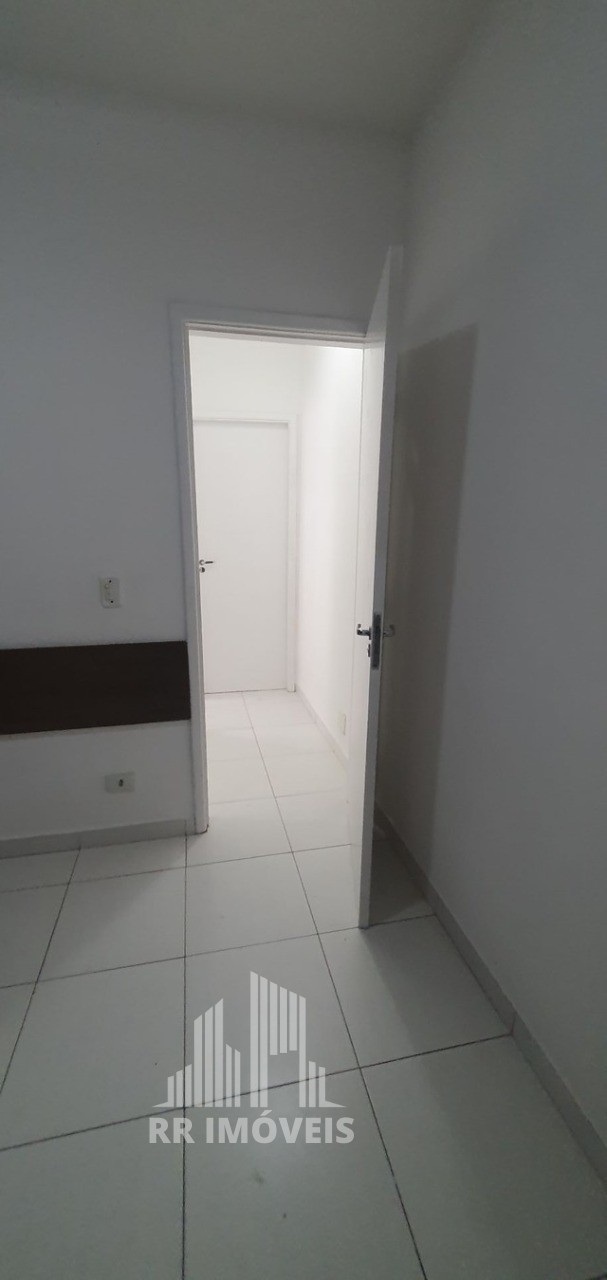 Casa à venda com 2 quartos, 80m² - Foto 5