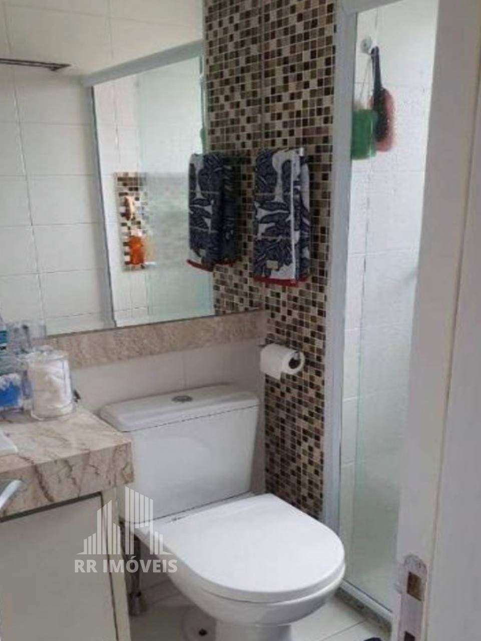 Apartamento à venda com 3 quartos, 107m² - Foto 17