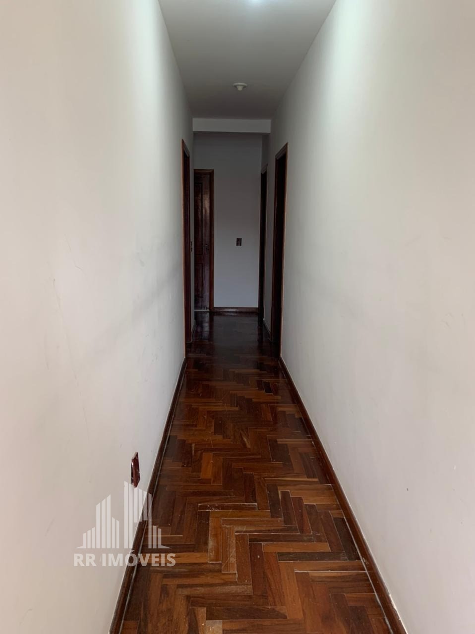 Casa à venda com 4 quartos, 450m² - Foto 20