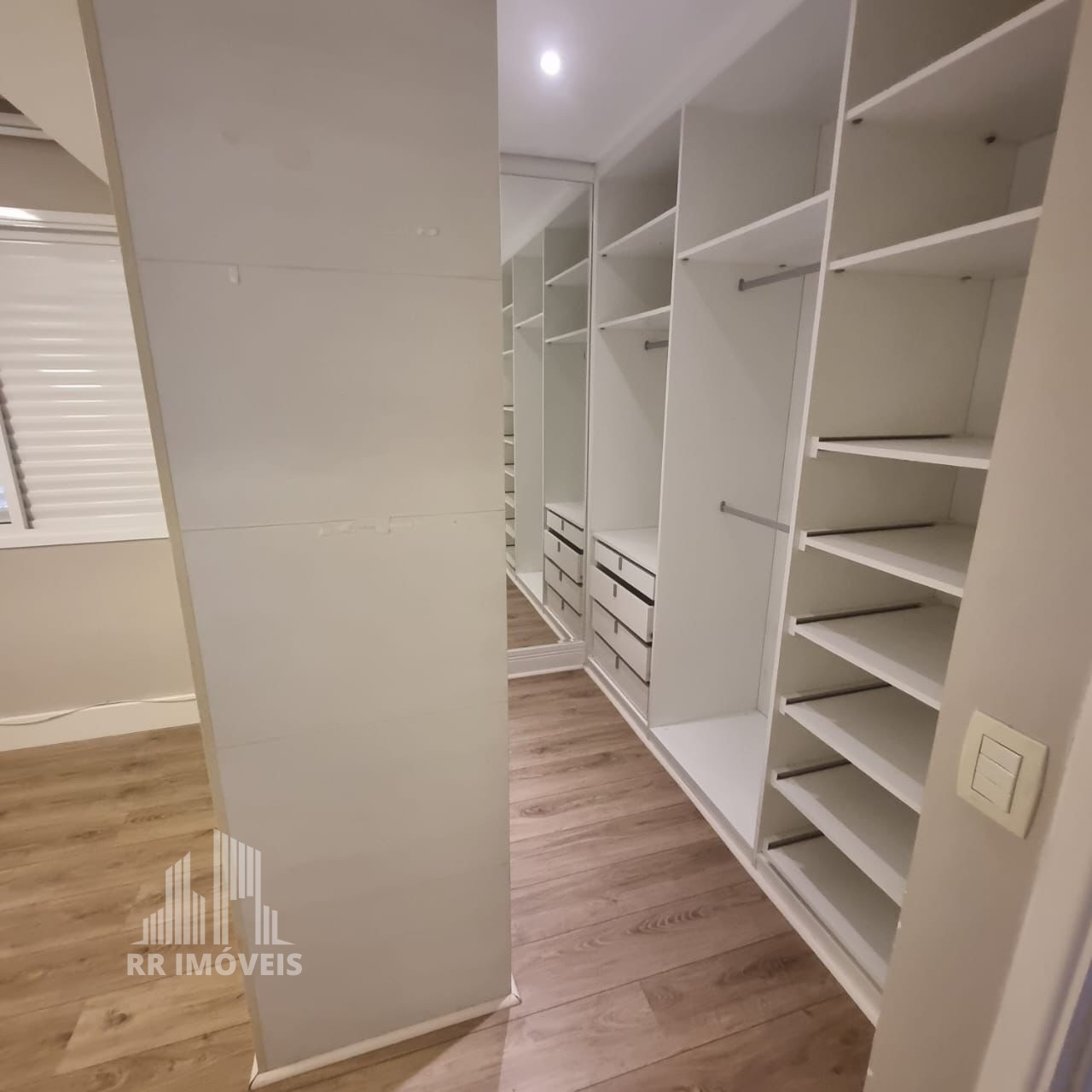 Apartamento à venda com 3 quartos, 107m² - Foto 14