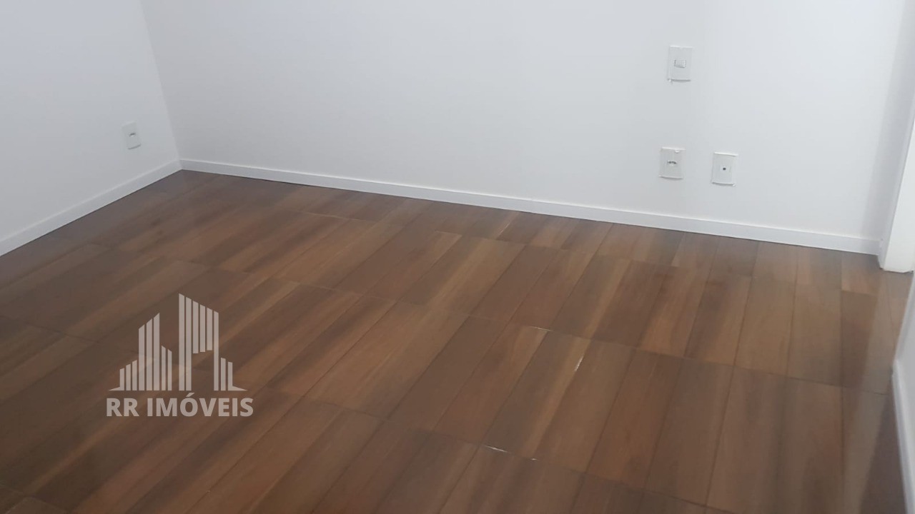 Apartamento à venda com 2 quartos, 60m² - Foto 13