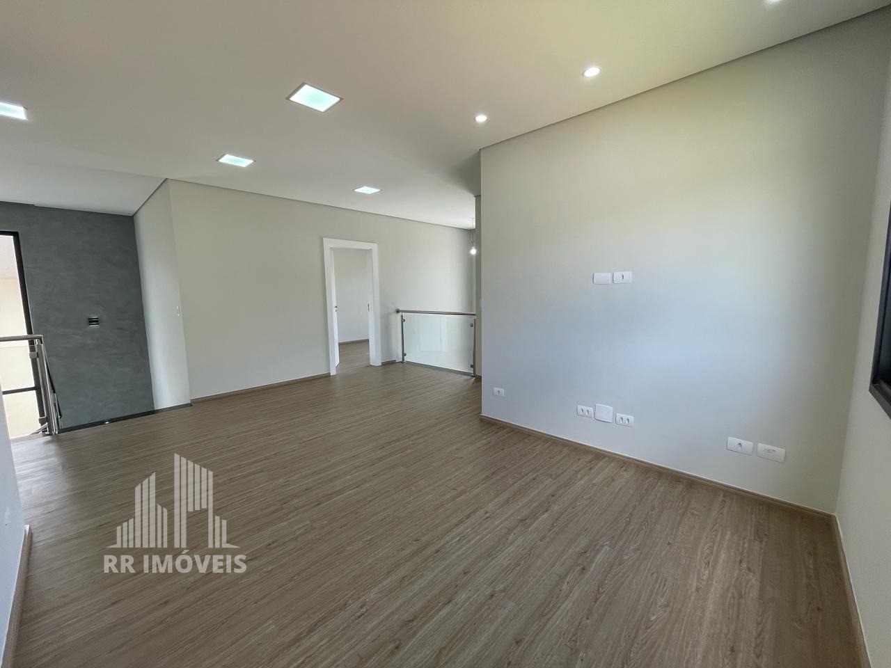 Casa à venda com 4 quartos, 320m² - Foto 9