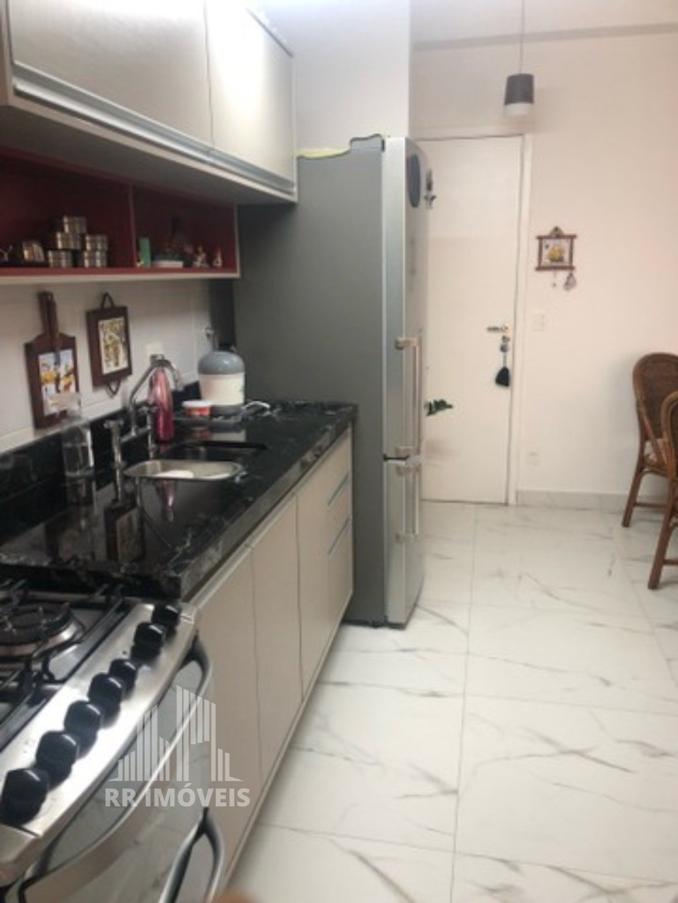 Apartamento à venda com 2 quartos, 80m² - Foto 6