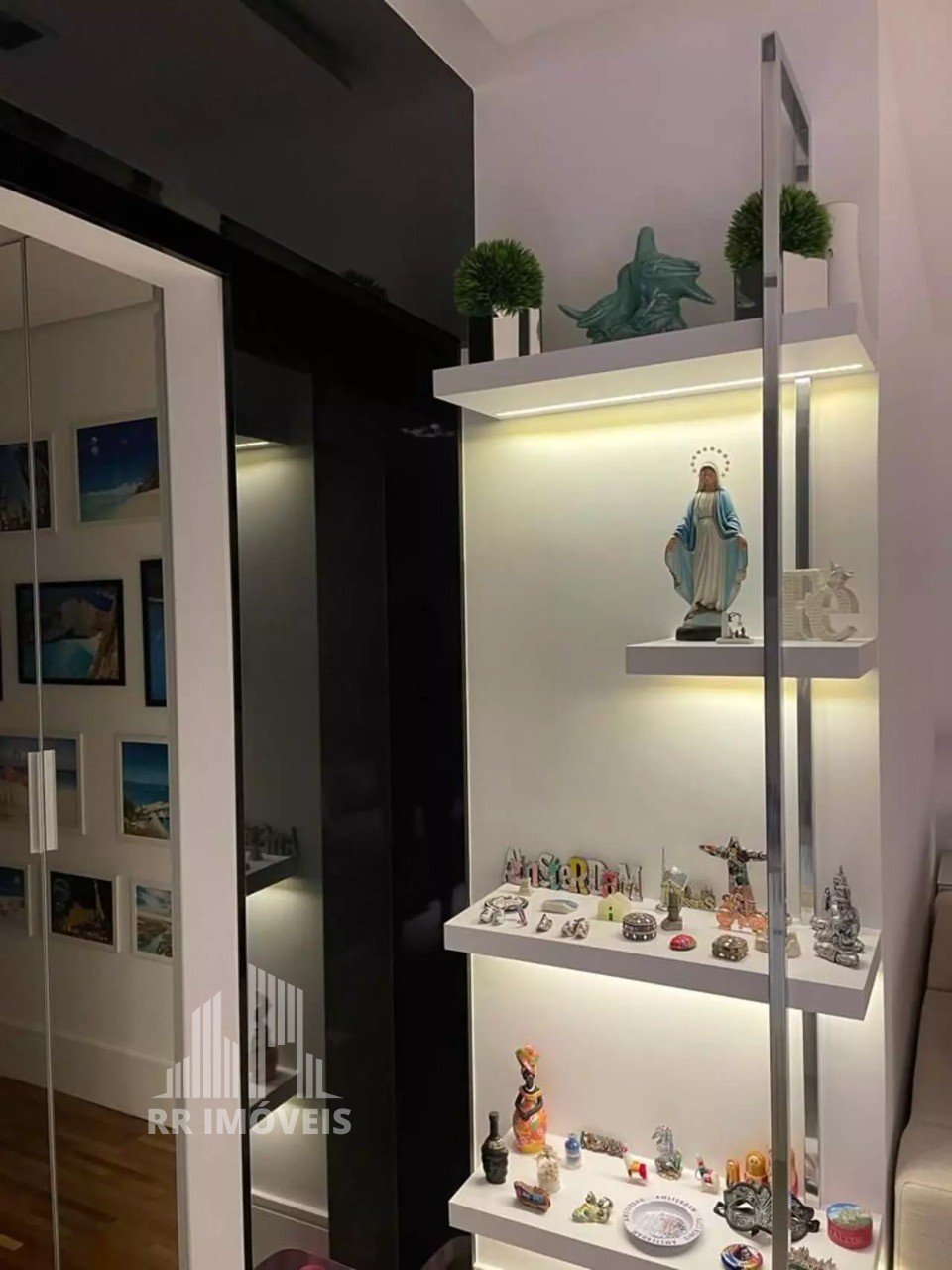 Apartamento à venda com 3 quartos, 123m² - Foto 5