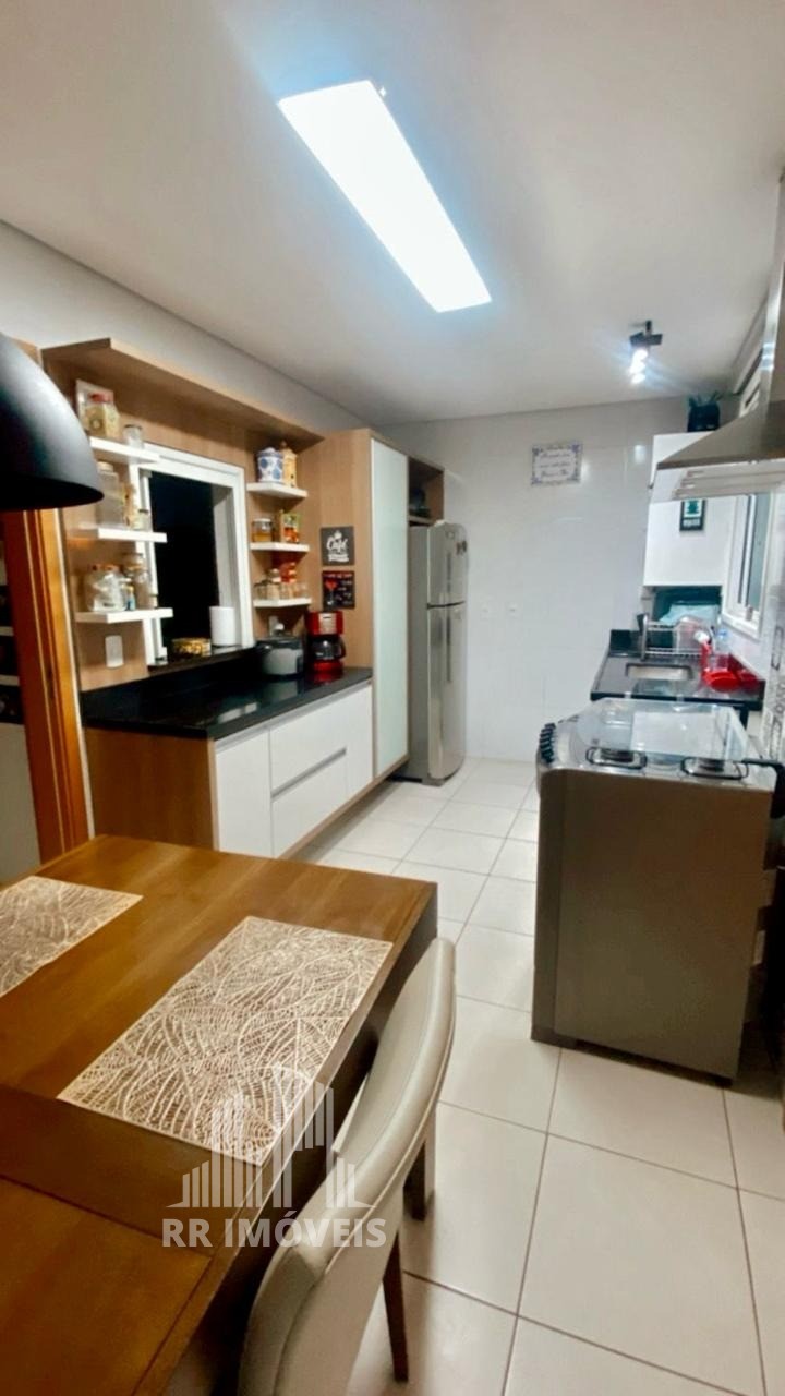 Apartamento à venda com 3 quartos, 123m² - Foto 12