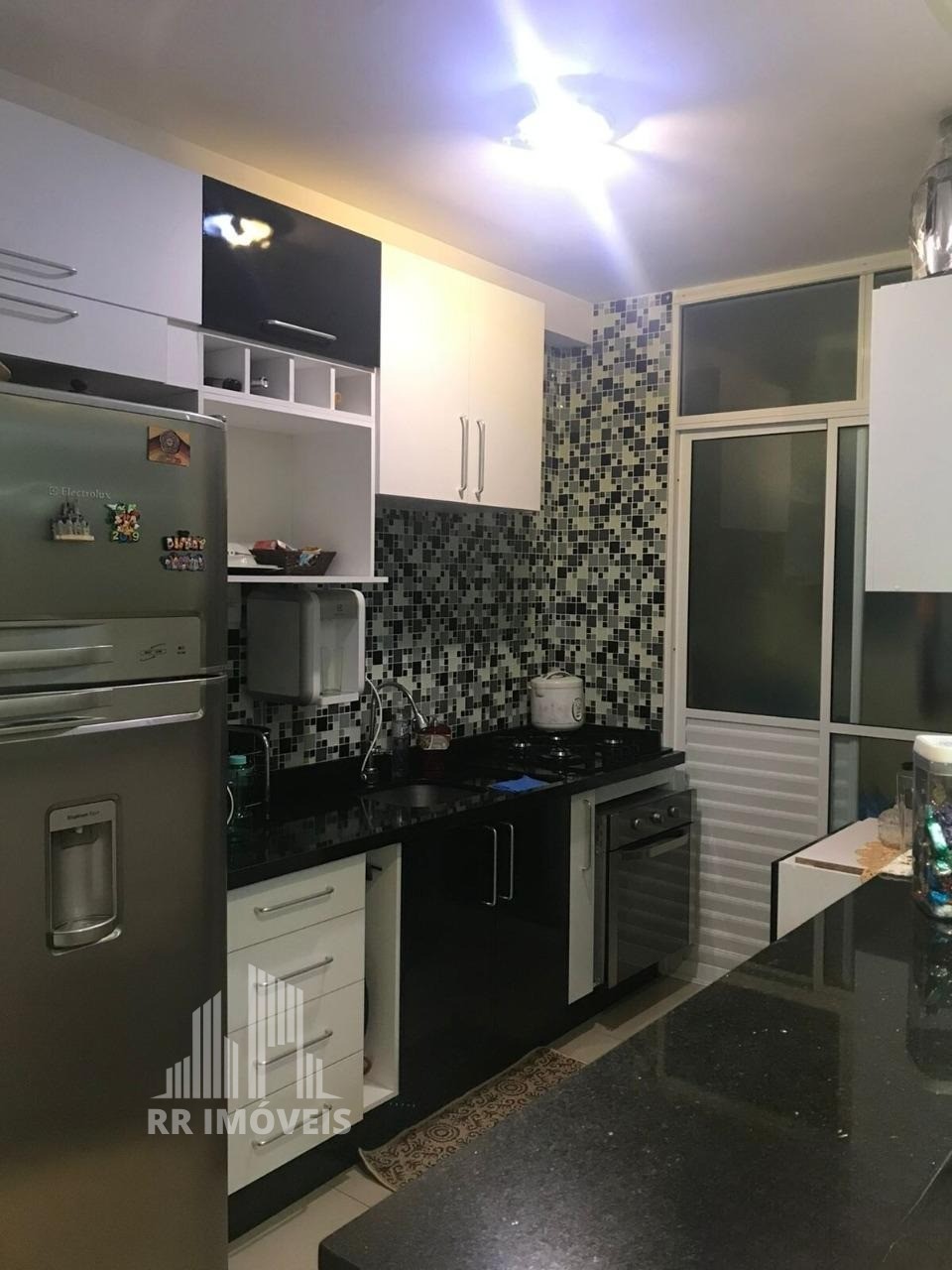 Apartamento à venda com 2 quartos, 61m² - Foto 5