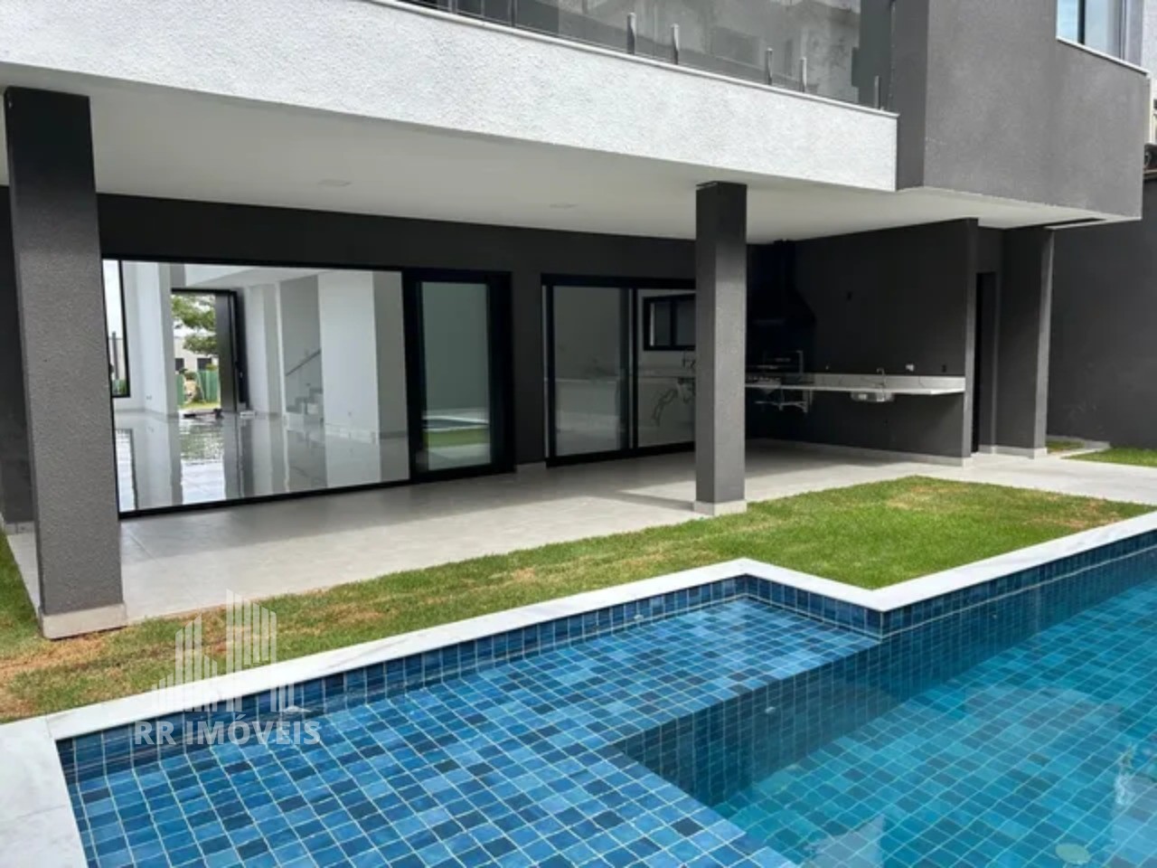 Casa à venda com 4 quartos, 350m² - Foto 7