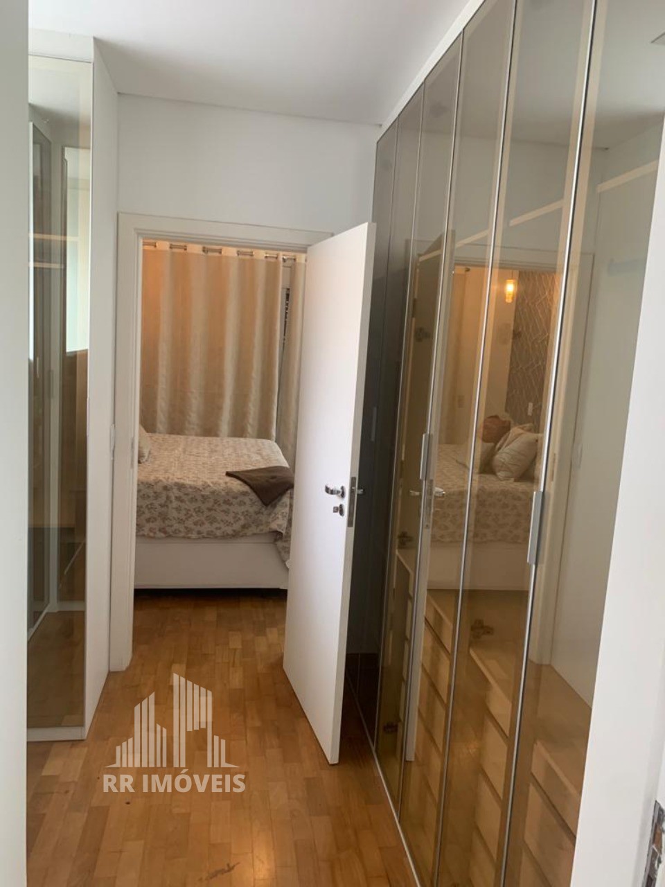 Casa à venda com 4 quartos, 380m² - Foto 48