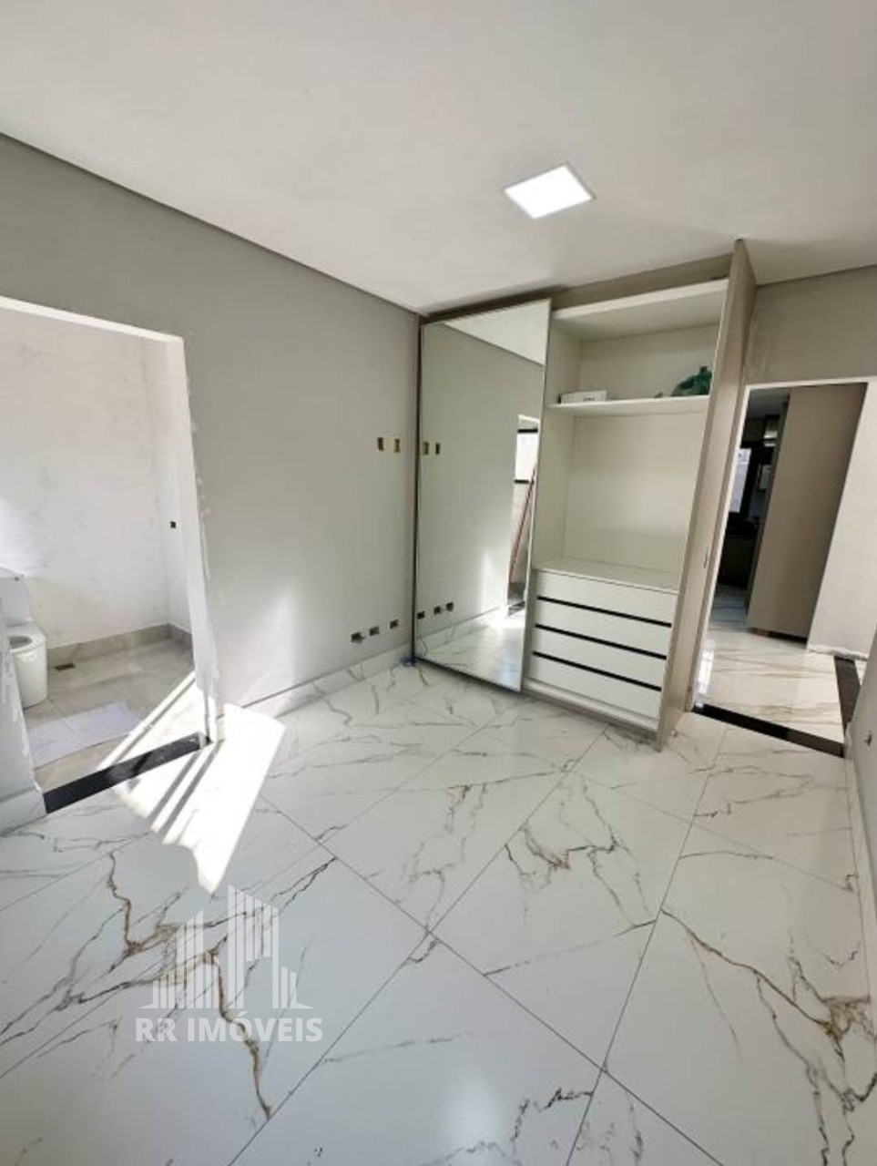 Casa à venda com 4 quartos, 400m² - Foto 28