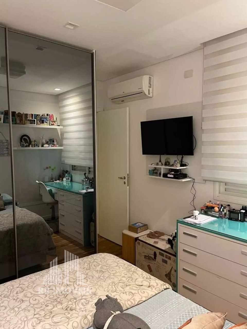 Apartamento à venda com 3 quartos, 123m² - Foto 21