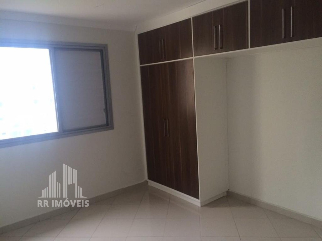 Apartamento à venda com 4 quartos, 264m² - Foto 11