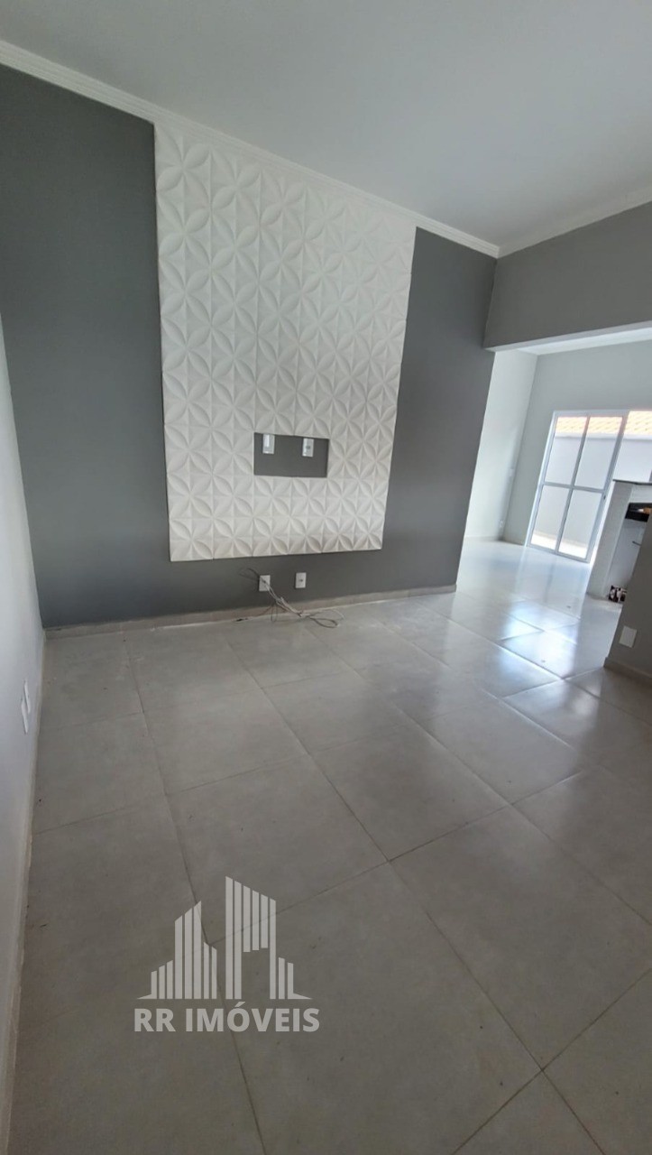 Casa à venda com 3 quartos, 150m² - Foto 2