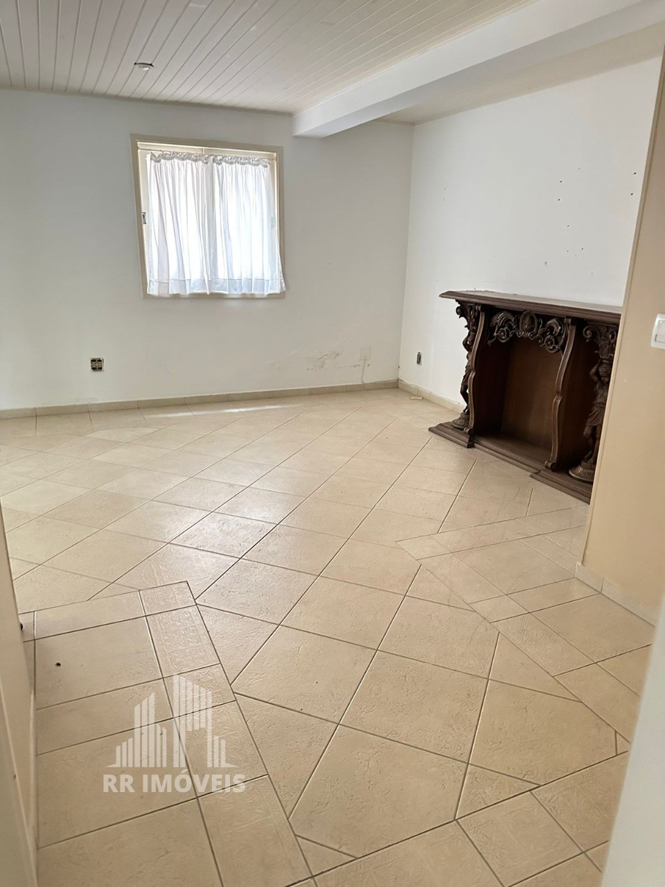 Casa à venda com 3 quartos, 250m² - Foto 8